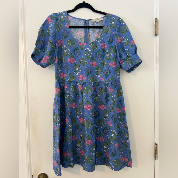 LOFT Dresses & Skirts - LOFT Floral U-Neck Puff Sleeve Dress size 2 (E103)